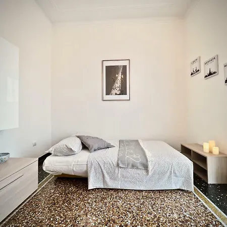 Apartment Panoramica Centrale Casa Rivoli Genoa